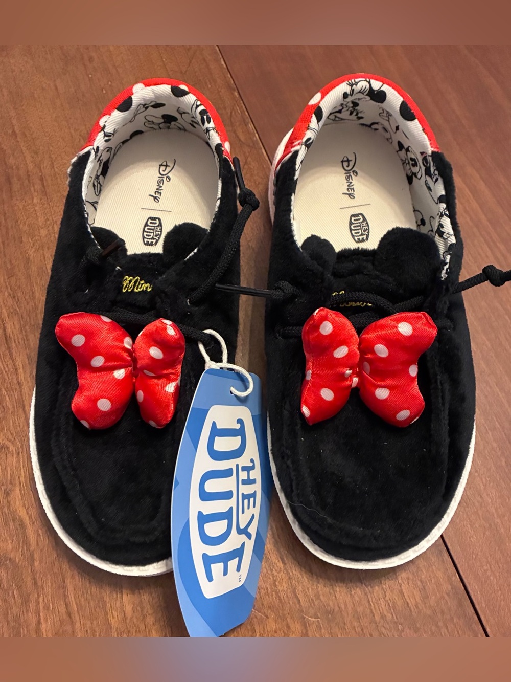 NWT Hey Dude Minnie Mouse